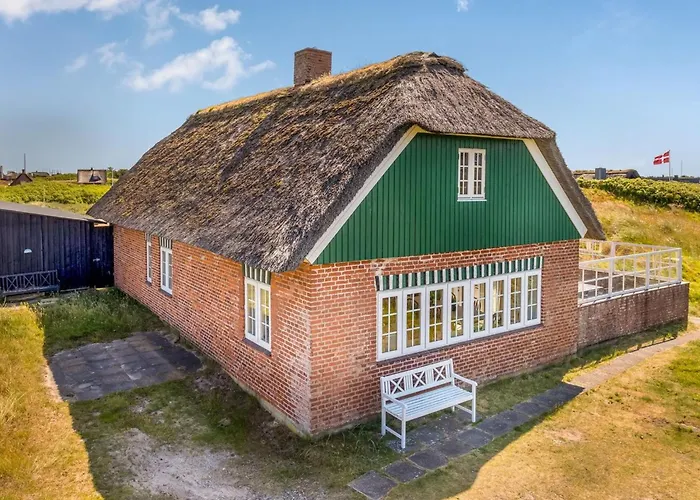 Katerina - 100m From The Sea By Interhome *